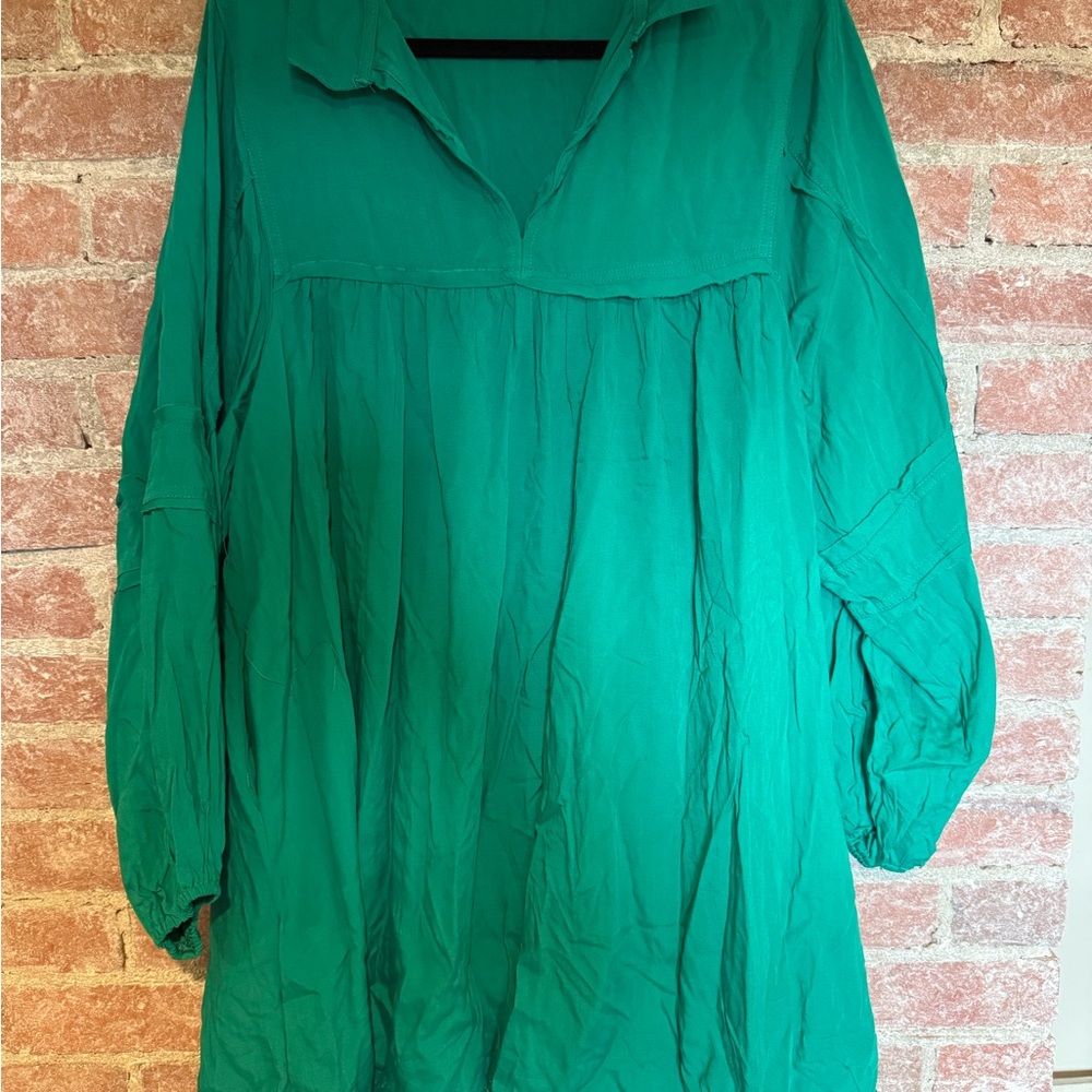 Elegant Green Women's Dress